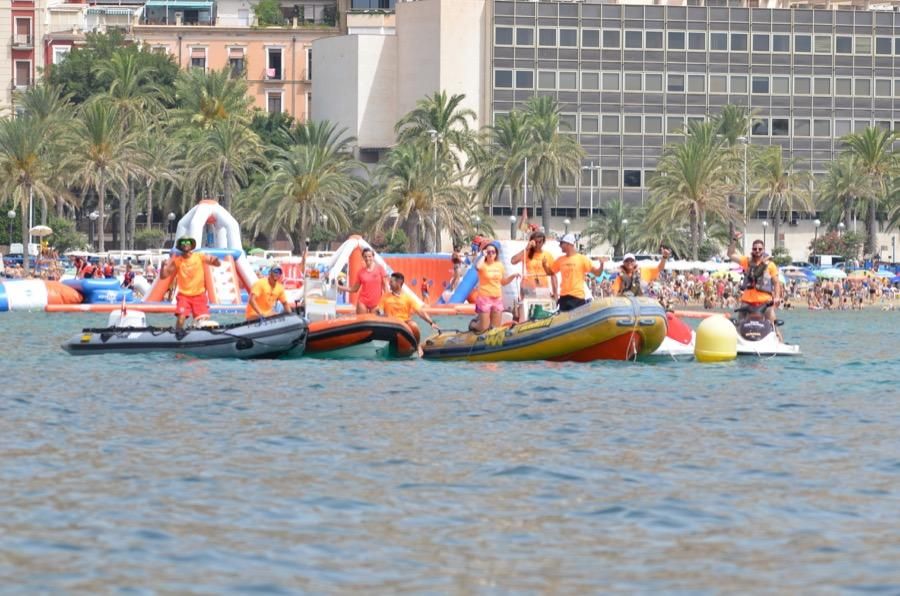 Más de 250 nadadores celebran el centenario de la Vuelta a la Escollera