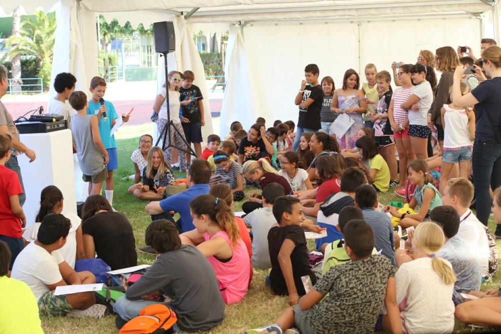 La Ciudad Deportiva de Torrevieja ha acogido los actos en torno al Día Europeo de las Lenguas organizado por la Conselleria de Educación