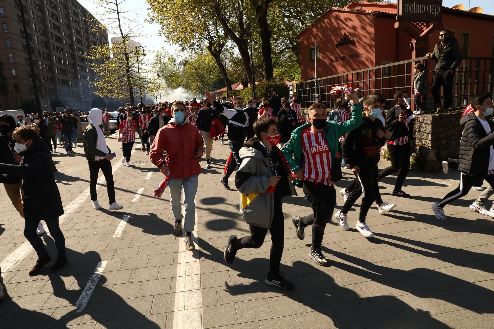 Así fue la llegada del Sporting al Molinón