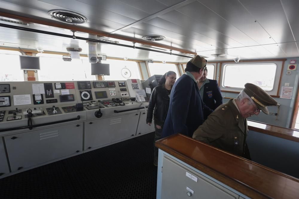 El patrullero "Arnomendi" visita Avilés.