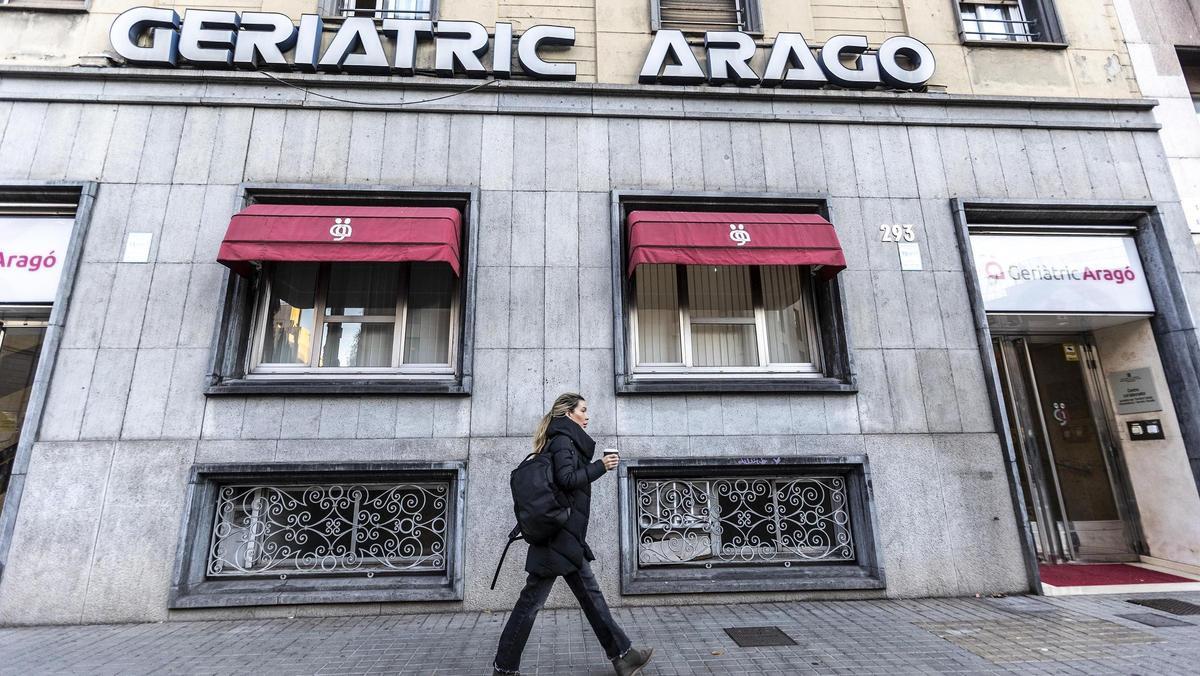 Quatre tècnics confirmen les «males pràctiques» al Geriàtric Aragó Quatre tècnics confirmen les «males pràctiques» al Geriàtric Aragó