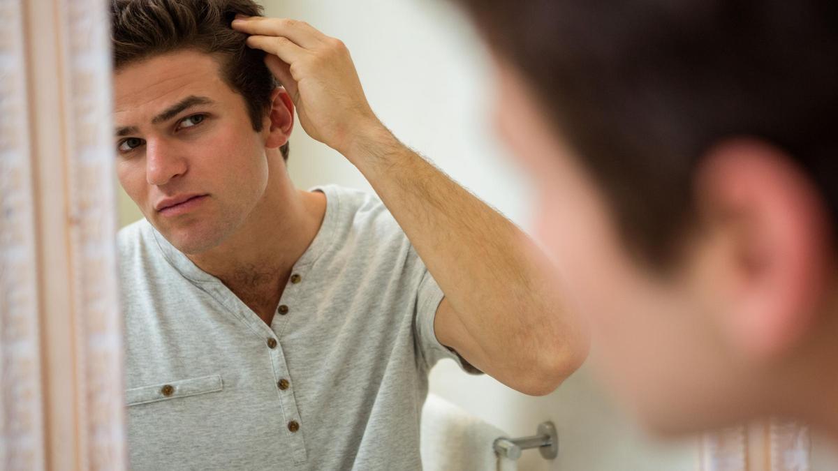 La técnica FUE sin rasurado es apta para hombres y mujeres que hayan recibido un diagnóstico adecuado.