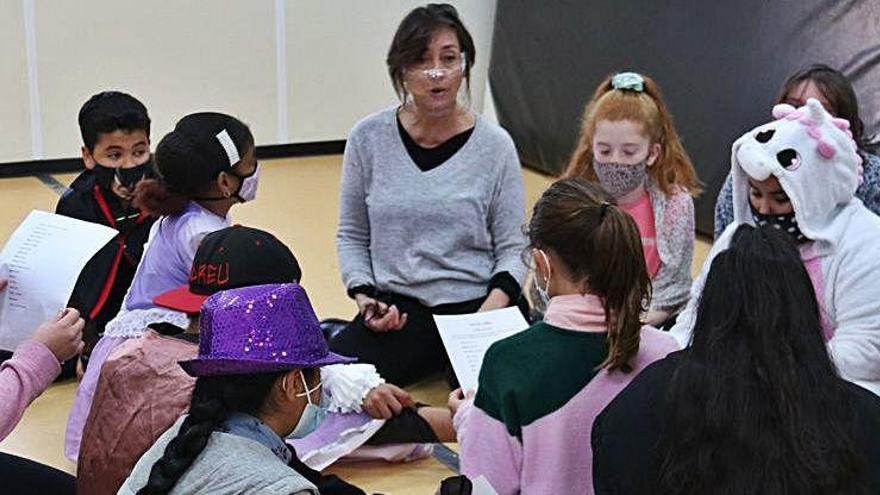 Un assaig de l&#039;espectacle, amb Gámiz al centre.