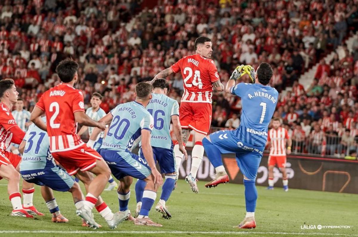 El UD Almería - Málaga CF, en imágenes El UD Almería - Málaga CF, en imágenes