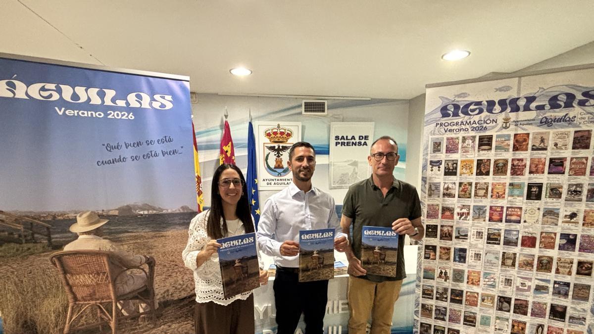 Presentación de la agenda de ocio de verano en Águilas
