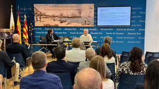 Los orígenes del Puerto de Alicante abren el ciclo de conferencias en su 125 aniversario