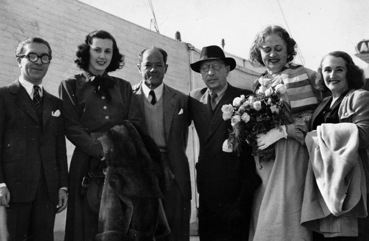 Matrimonio Villaseñor, con la pareja Jesús Bal y Gay más Rosita García y el matrimonio Stravinski.