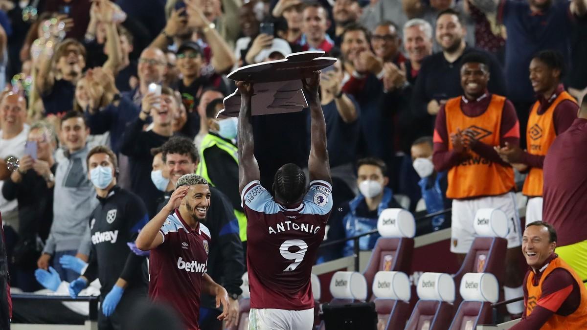 Así celebró su histórico gol Michail Antonio