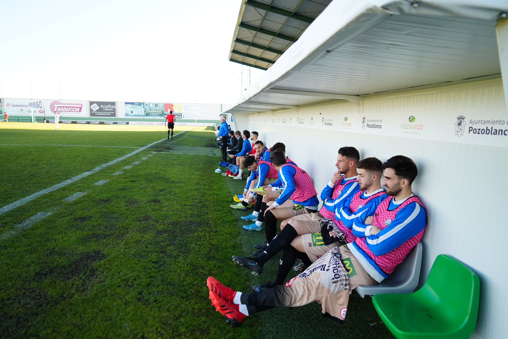 Las imágenes del derbi entre el Pozoblanco y el Ciudad de Lucena