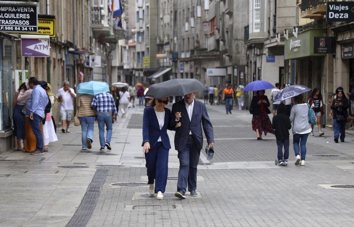 Gente paseando por Pontevedra. |  Gustavo Santos