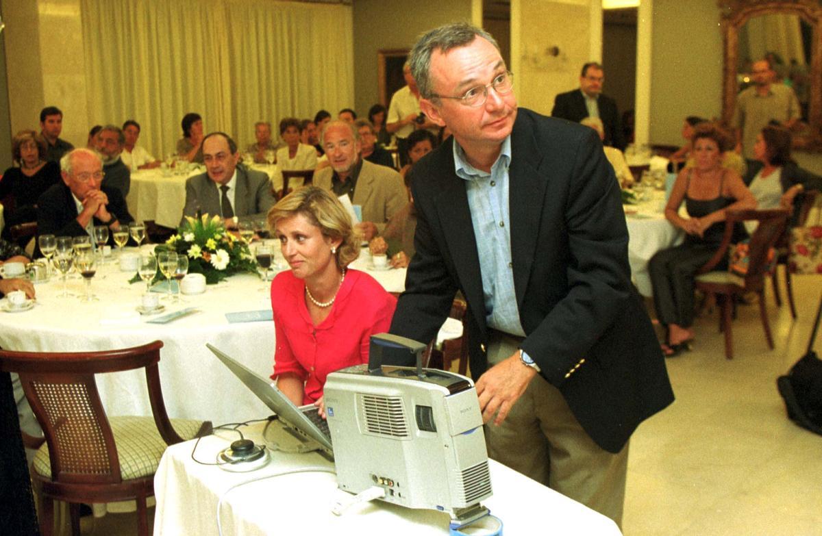 Baselga, en 2001, cuando era Jefe de Oncología de Vall d'Hebron.