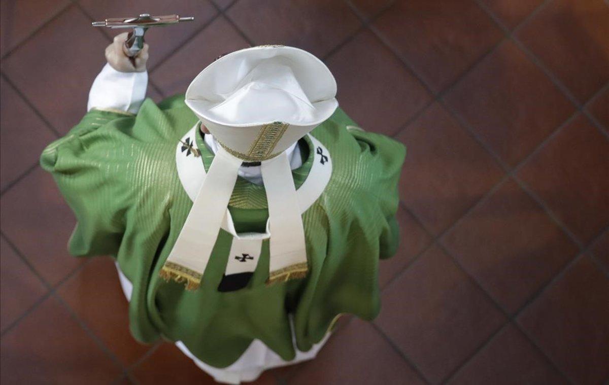 El papa Francisco, durante una misa en Roma.