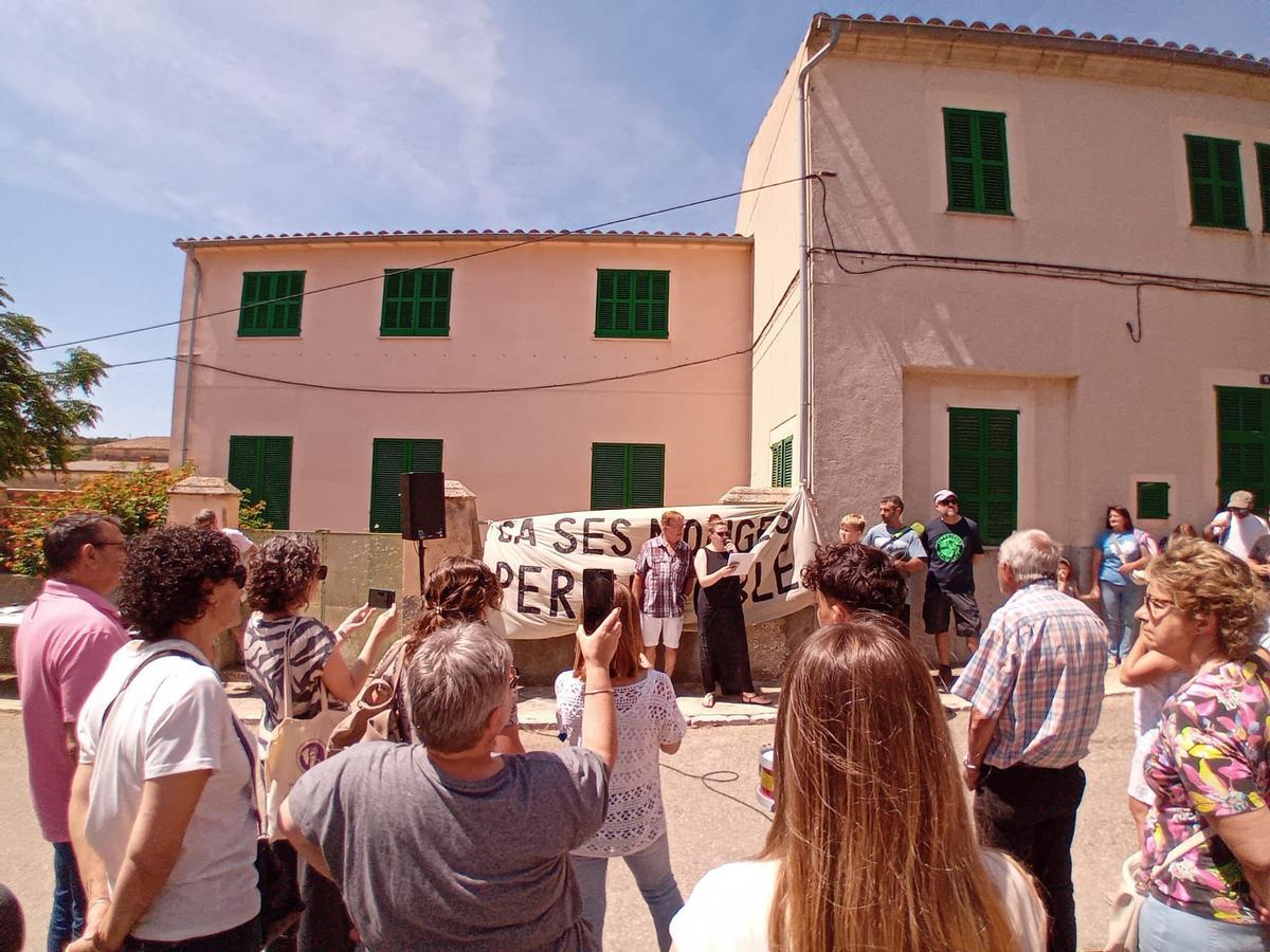 Son Macià exige acciones concretas para la compra del antiguo convento