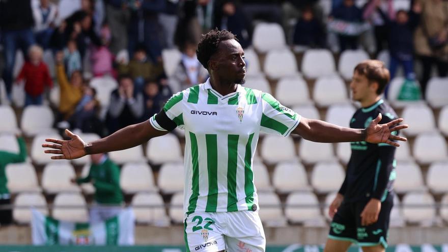 Diarra del Córdoba castigó la debilidad defensiva del Atlético Baleares