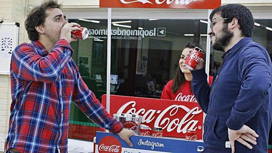 Coca-Cola celebra el día de los periodistas en LA OPINIÓN