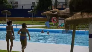 Las piscinas municipales de la Fuensanta y de la calle Marbella abrirán el 5 de junio
