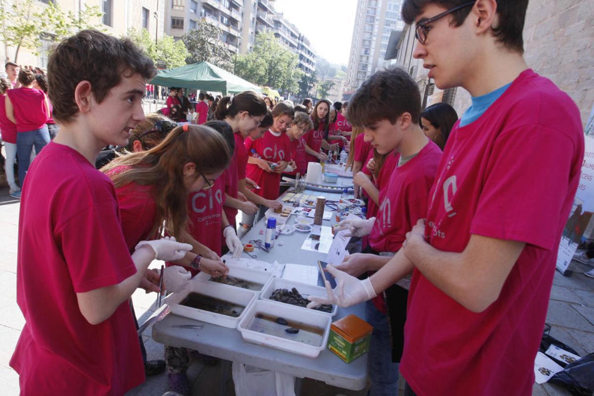 Fira "Ciència entre tots" a Girona Fira "Ciència entre tots" a Girona