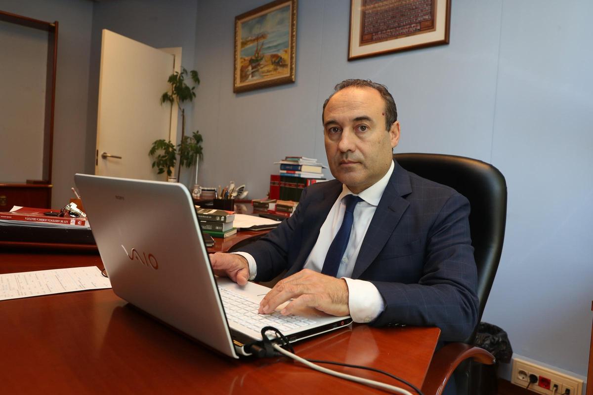 José Vila, miembro de la junta de gobierno del Colegio de la Abogacía de Vigo.