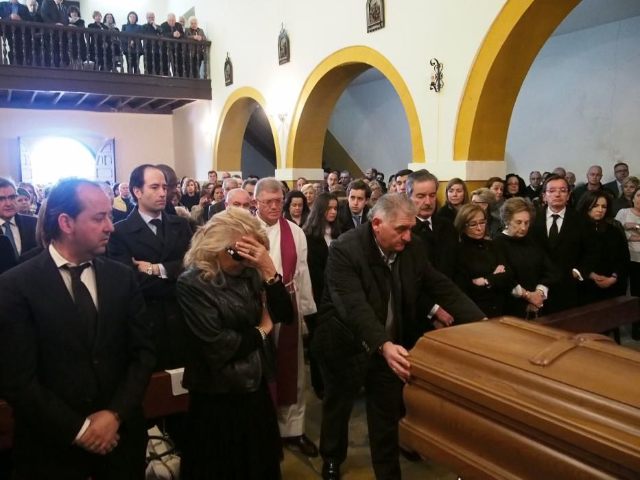Funeral por Avelino Suárez