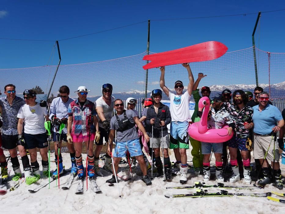 Masella tanca la temporada d'esquí amb màniga curta