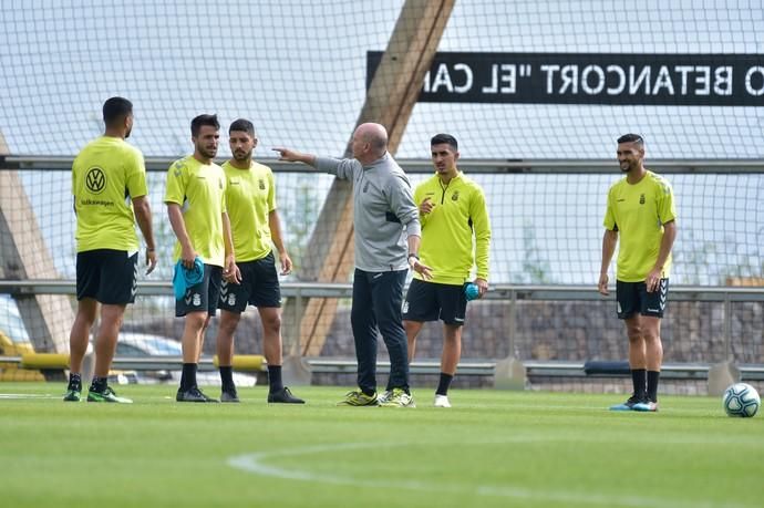 19-07-2019 LAS PALMAS DE GRAN CANARIA. Entrenamiento UD Las Palmas, en Barranco Seco  | 19/07/2019 | Fotógrafo: Andrés Cruz