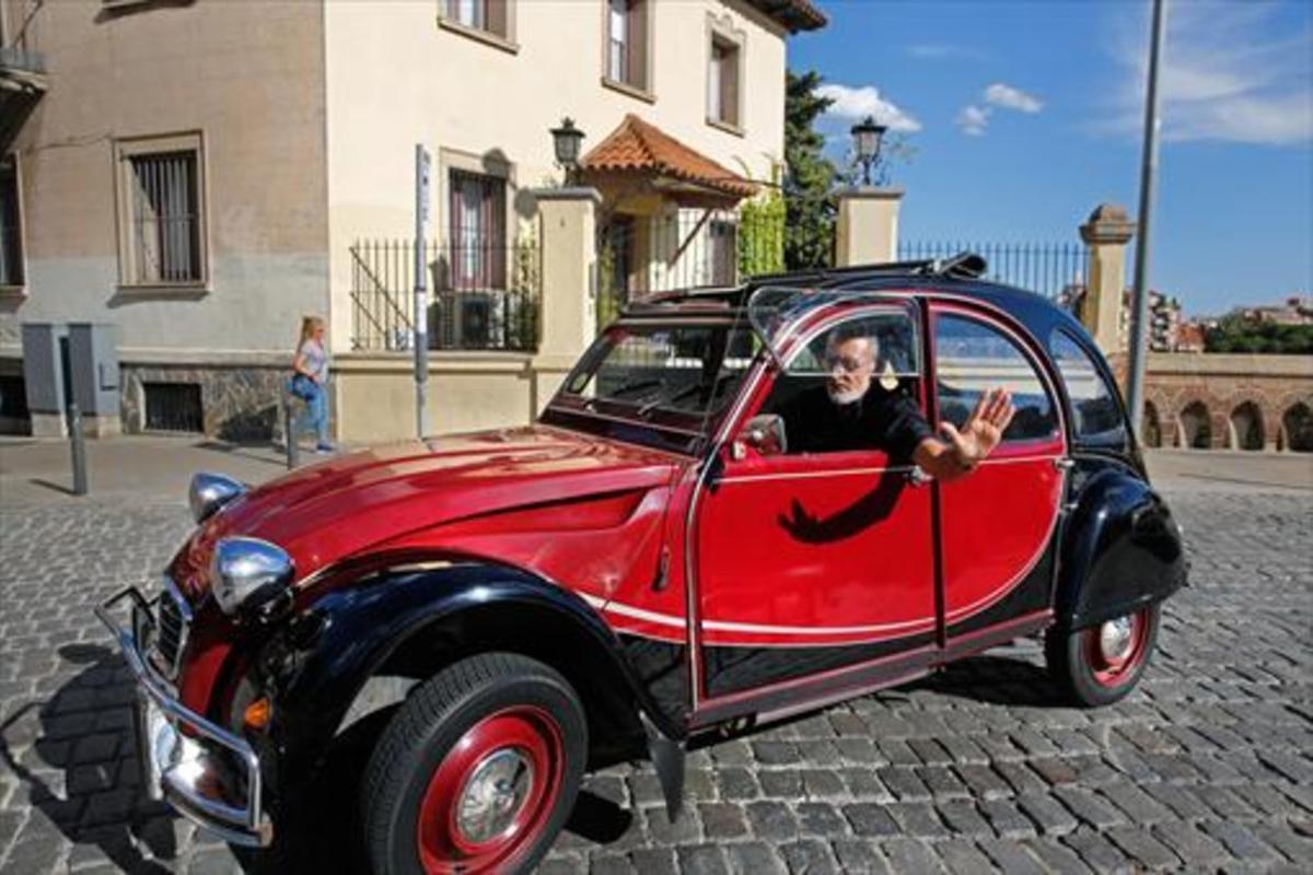 «El 2CV es algo más que  un coche, es una cosa rara»_MEDIA_1