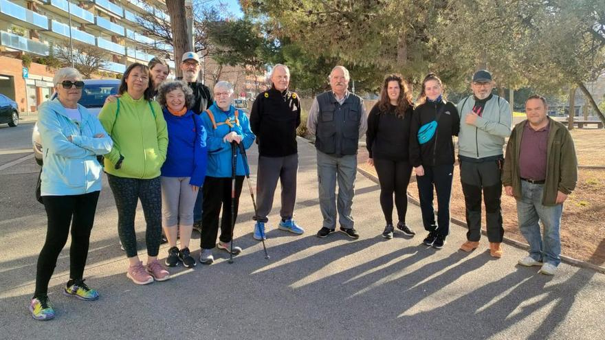 El Poble Nou enceta la seva festa major amb una caminada fins a Joncadella