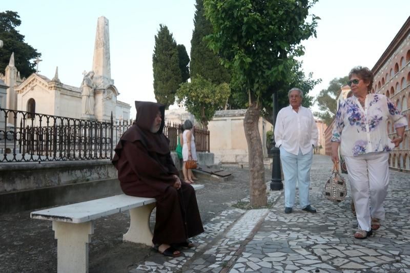 Visita teatralizada al Cementerio de San Miguel