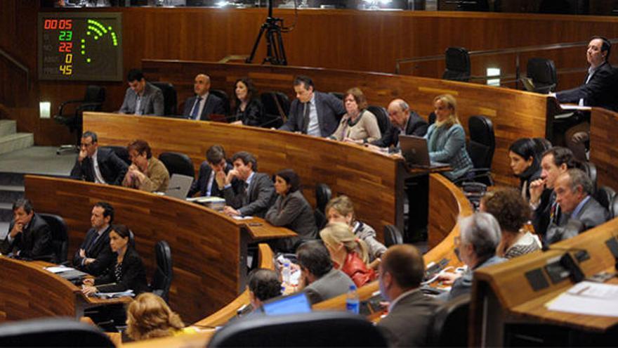 Los diputados durante una seión plenaria, en una imagen de archivo