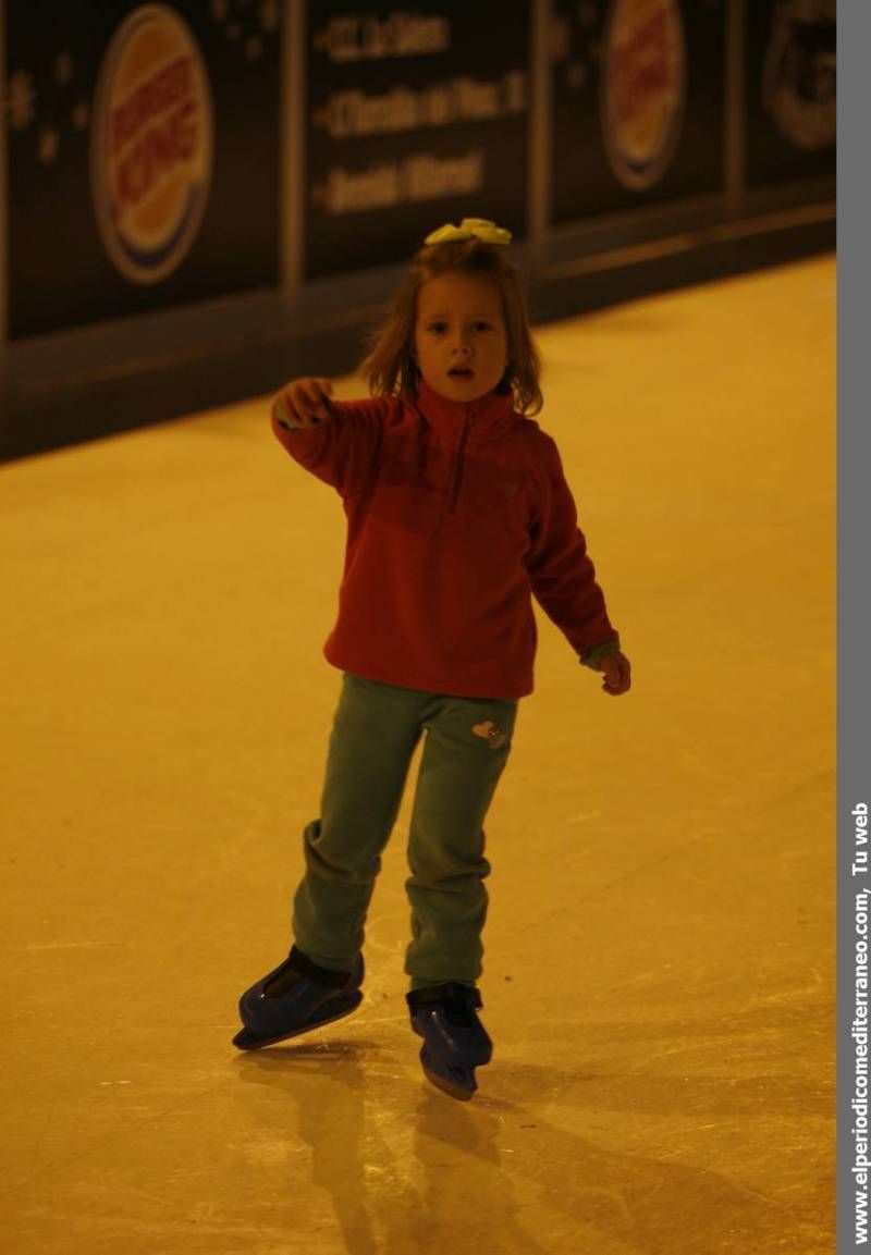 GALERÍA DE FOTOS -- Pista de hielo 11-12-14