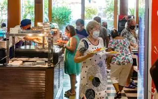 Los hoteles pactan subir 2 euros las plazas y activan el turismo del Imserso