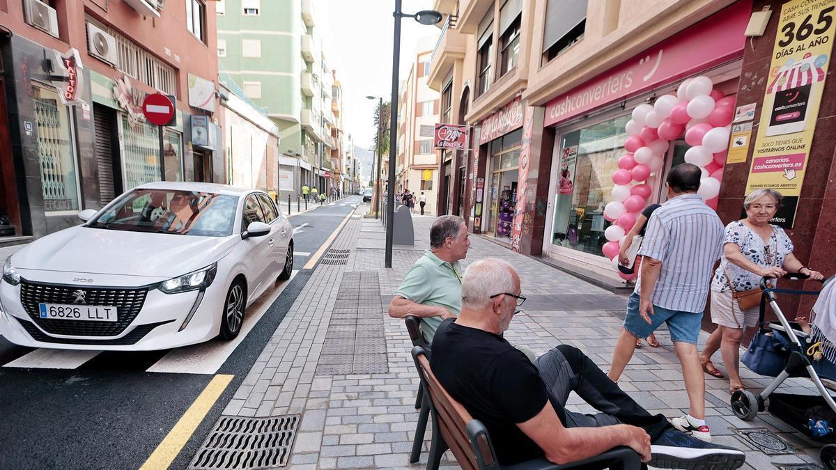 Apertura al tráfico de la calle de La Rosa, Santa Cruz de Tenerife