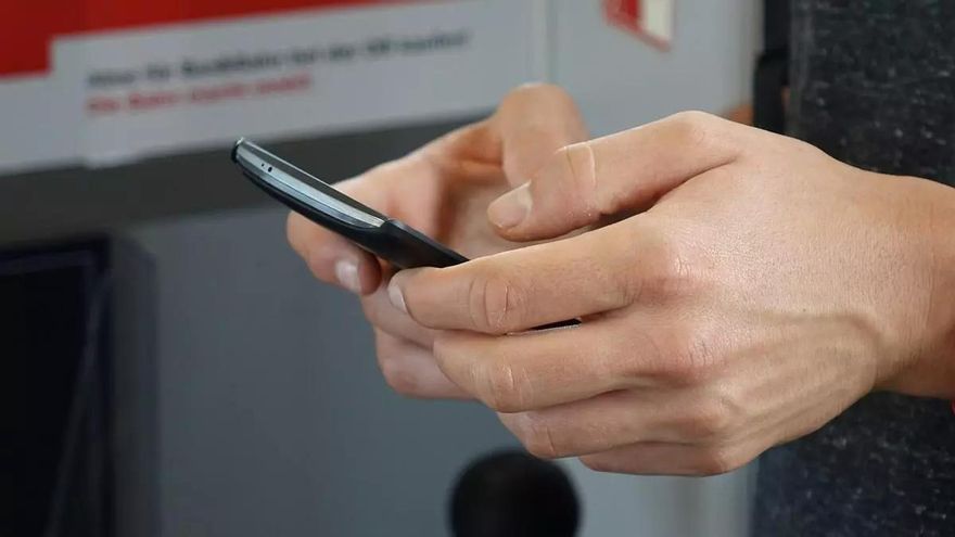 Si te llega este WhatsApp tu cuenta bancaria está en peligro