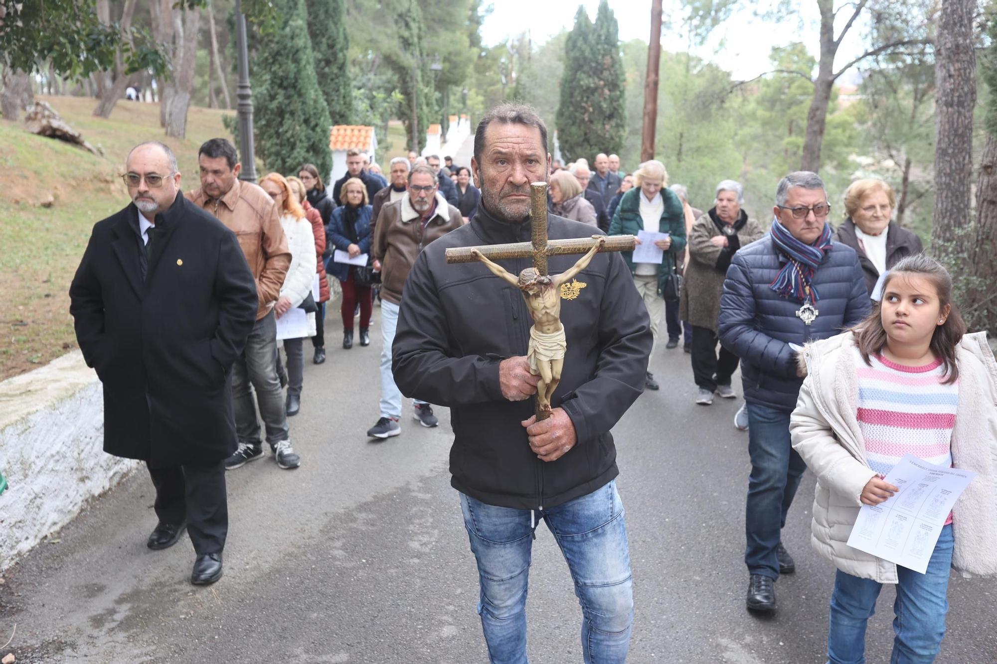 Fotos del vía crucis por el calvario de la ermita del Termet en Vila-real