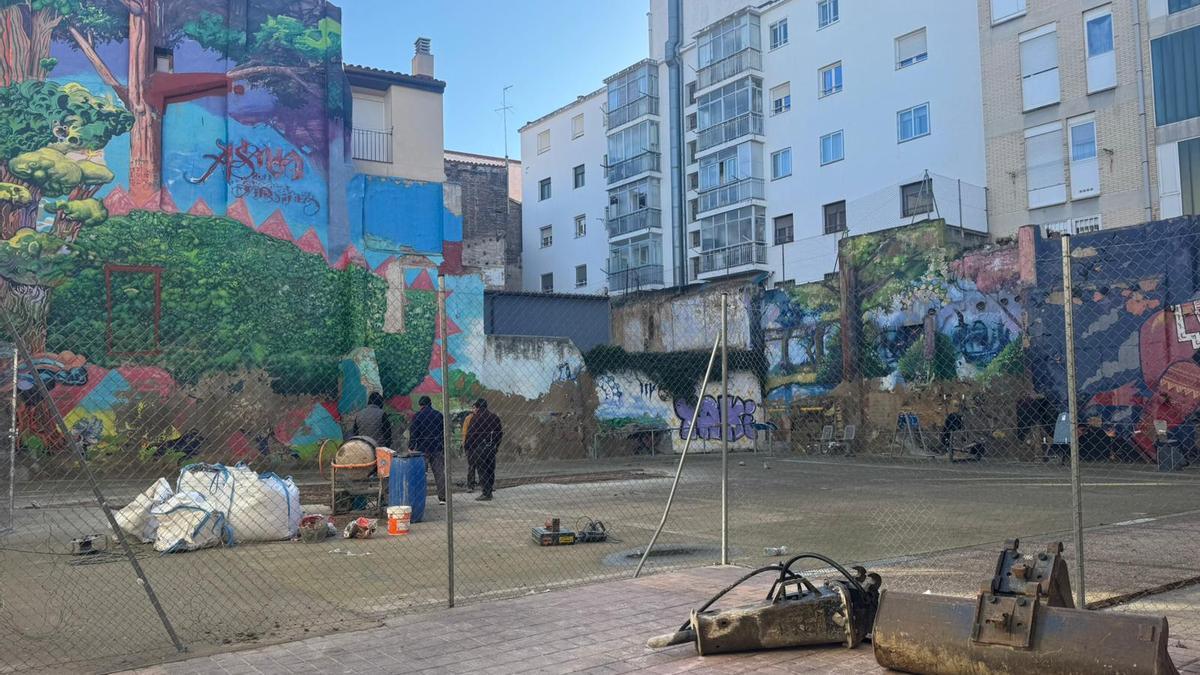 Obras en el solar de El Gancho de Zaragoza.