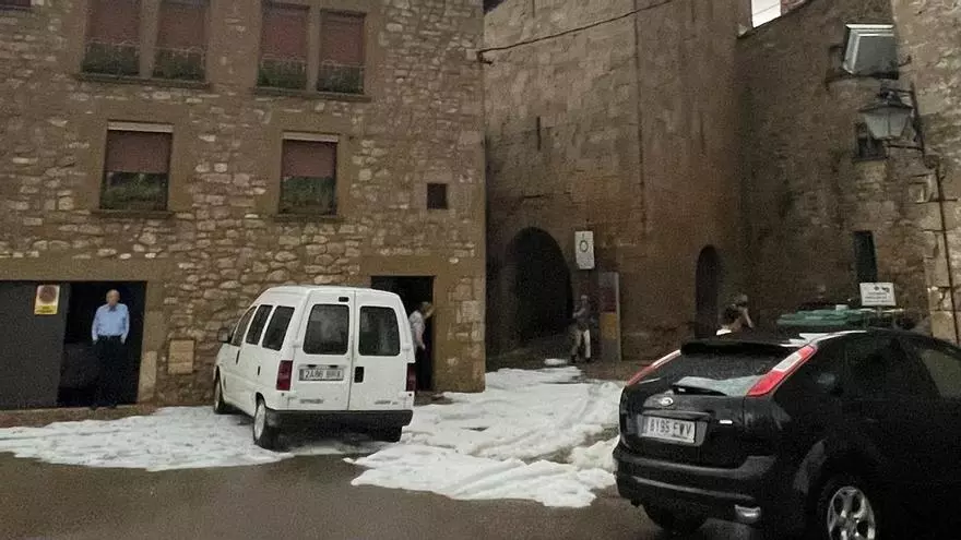 Las fuertes tormentas dejan a Sos del Rey Católico nueve horas sin luz eléctrica