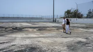 En marcha la sustitución del césped y  sistema de riego del campo de fútbol de Arguineguín