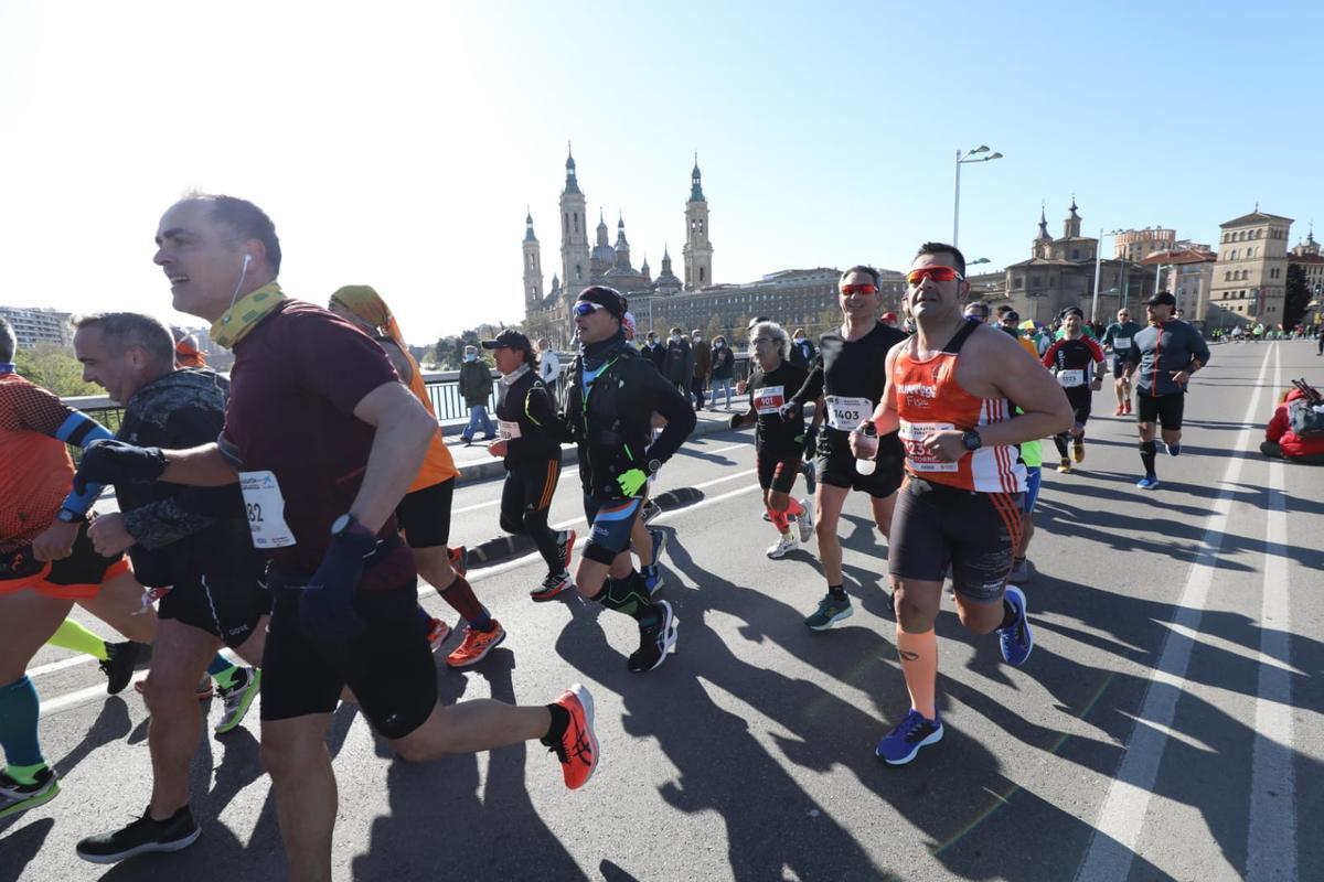 Fotos del maratón de Zaragoza 2022: Búscate en nuestras imágenes