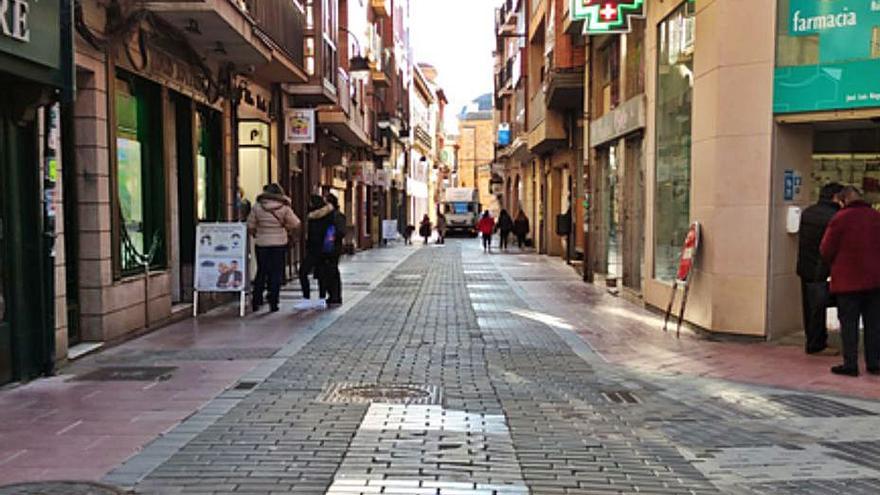 Calle La Rúa de Benavente. | E. P.