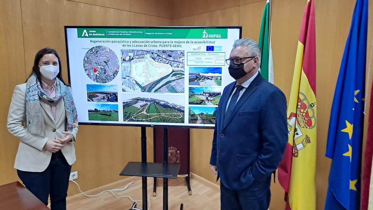 La Junta presenta al Ayuntamiento de Puente Genil el proyecto de regeneración urbanística de Los Llanos del Cristo.