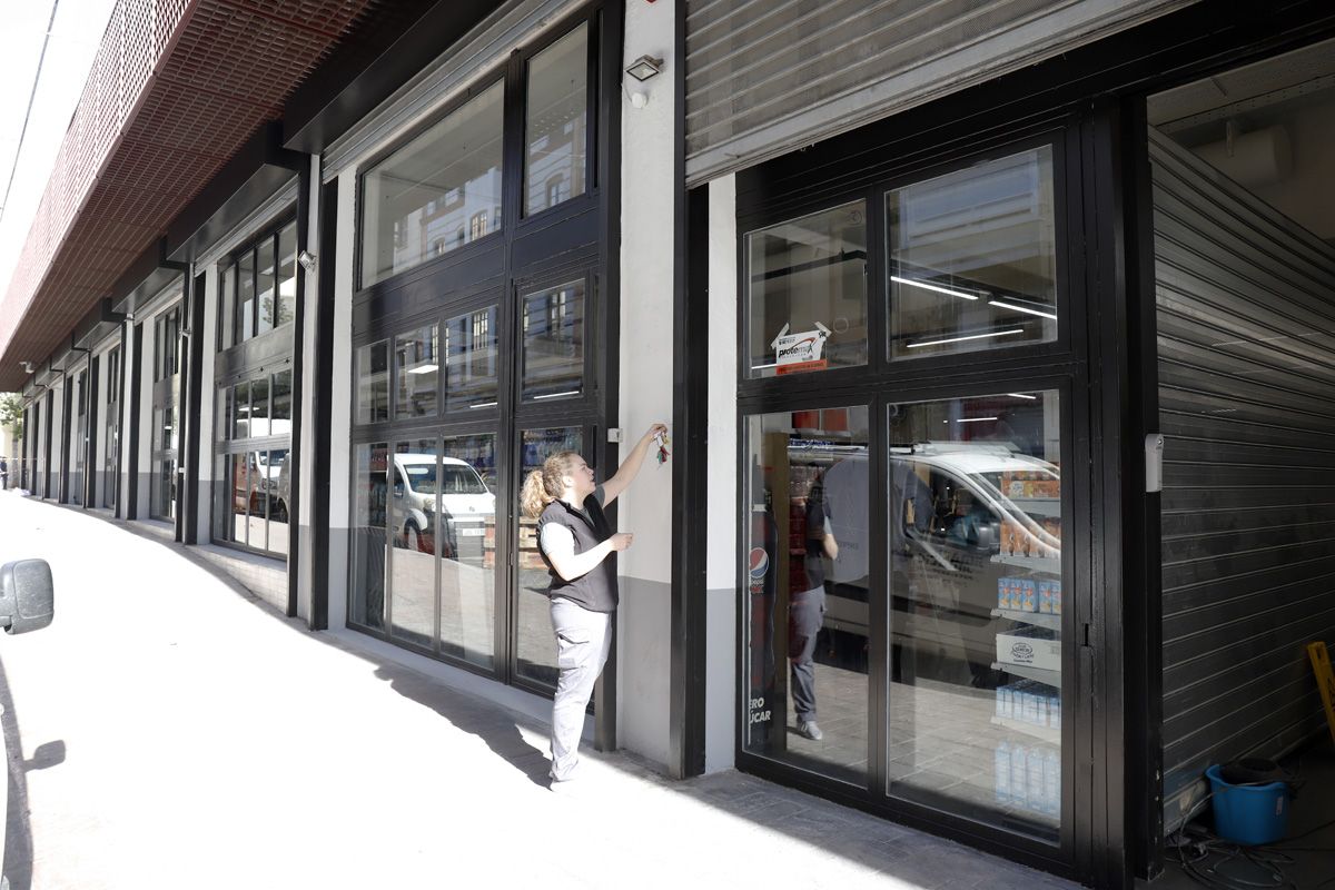 Preparativos para la apertura del supermercado gastronómico de Maskom en La Merced.