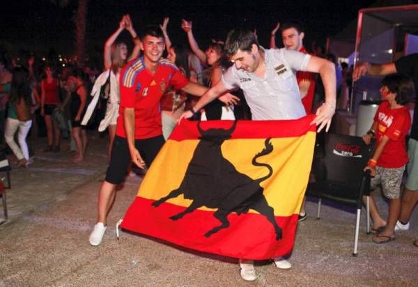 Cientos de personas festejan en Las Playas el pase a semifinales