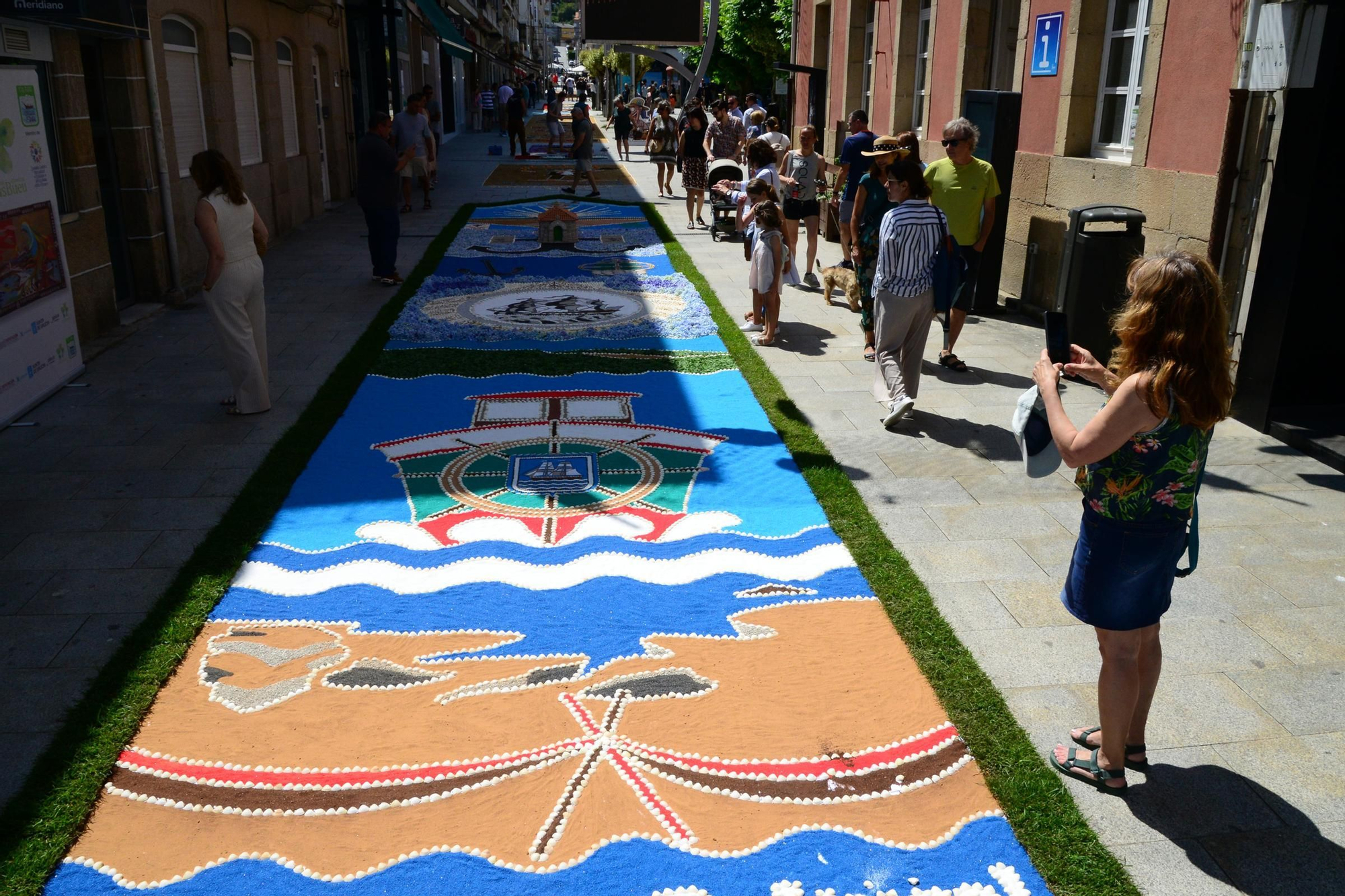La fiesta de las alfombras florales del Corpus en Bueu (III)