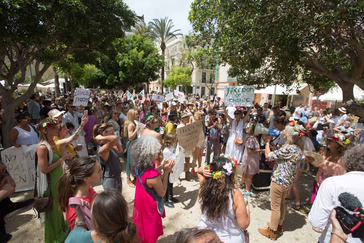 Manifestación Ibiza Respira en Ibiza