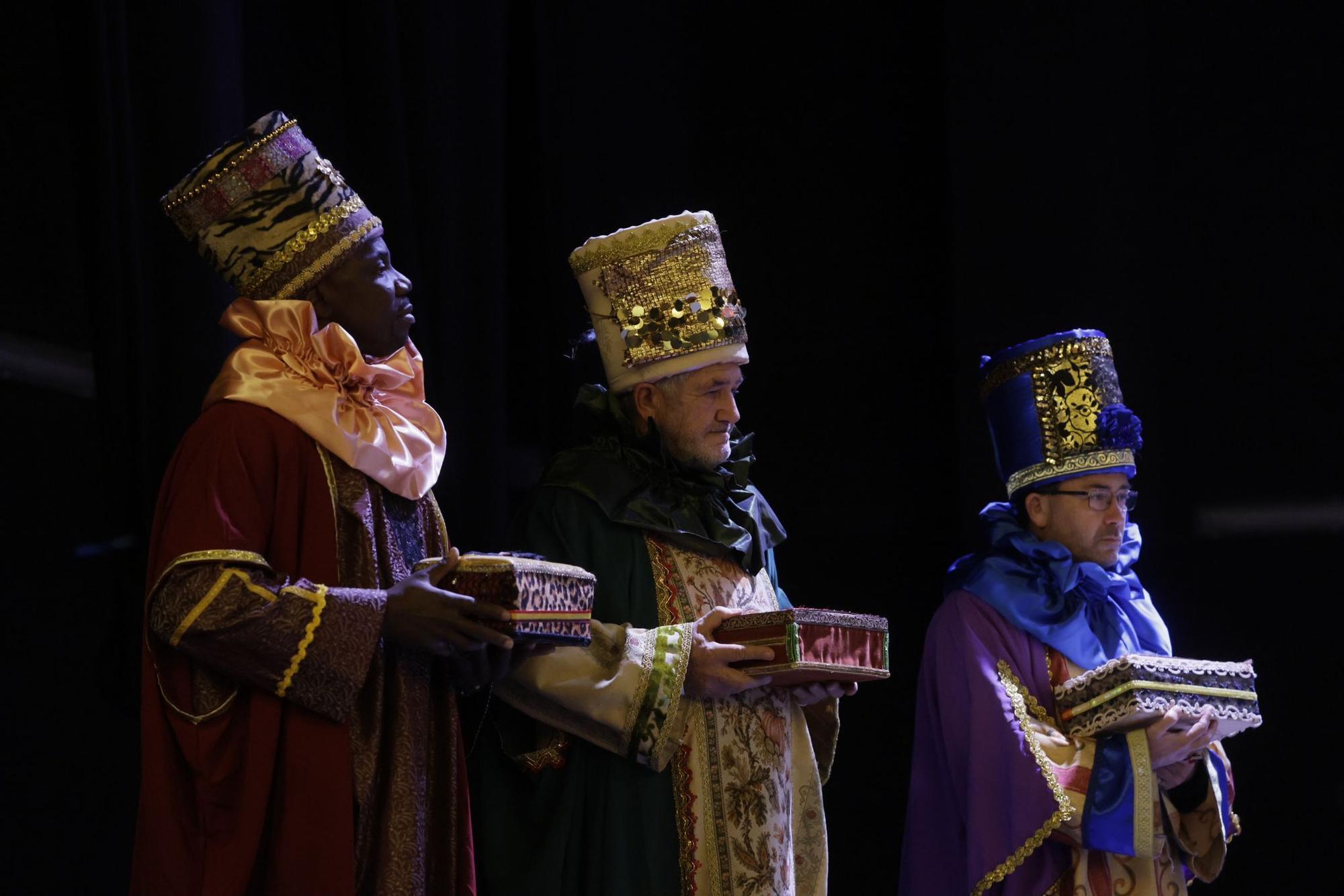 FOTOS | Últimos ensayos para la 39 Adoració dels tres Reis d'Orient