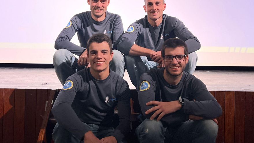 El equipo de Tecnificación de Alpinismo de la Federación Asturiana participa en la 29.º Semana de Montaña de Villaviciosa