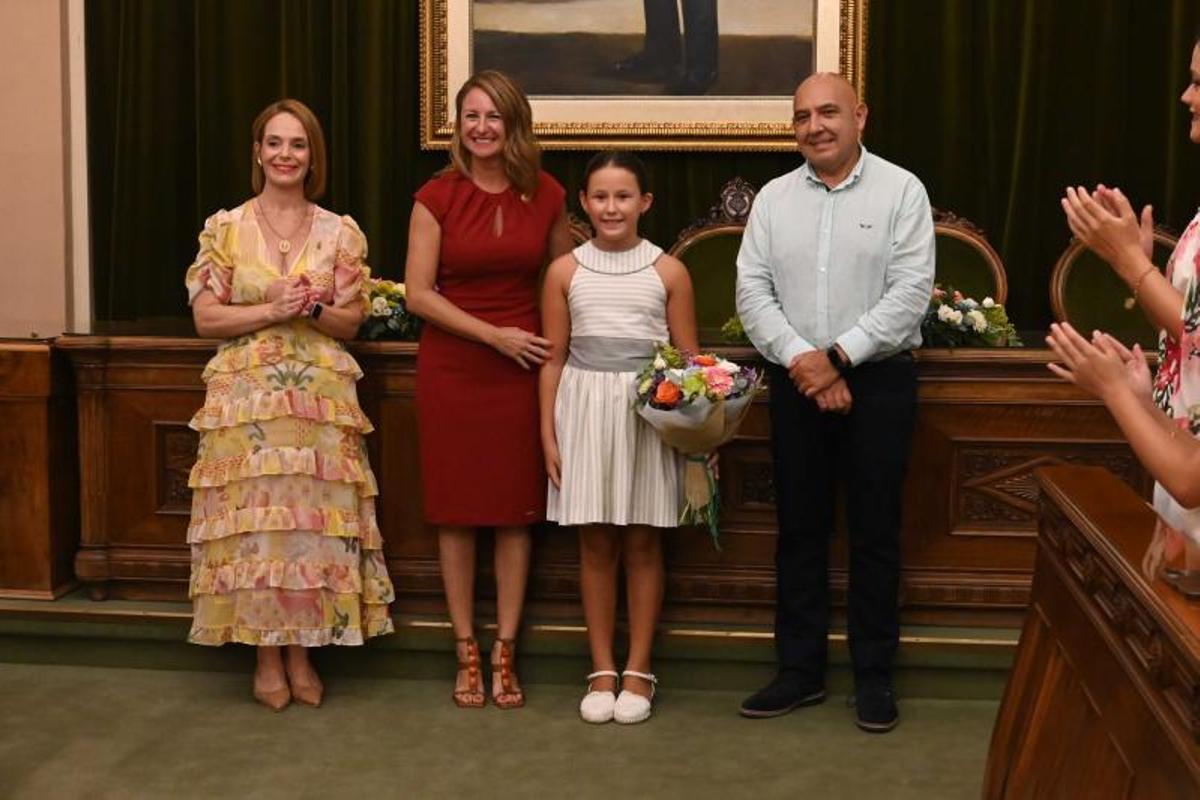 La recepción en el Ayuntamiento de Castelló a las nuevas reinas y damas de la ciudad La recepción en el Ayuntamiento de Castelló a las nuevas reinas y damas de la ciudad
