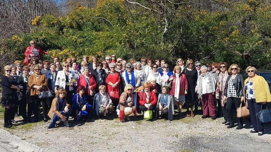 Encuentro de las exalumnas de la Escuela de Niñas de Valdecuna