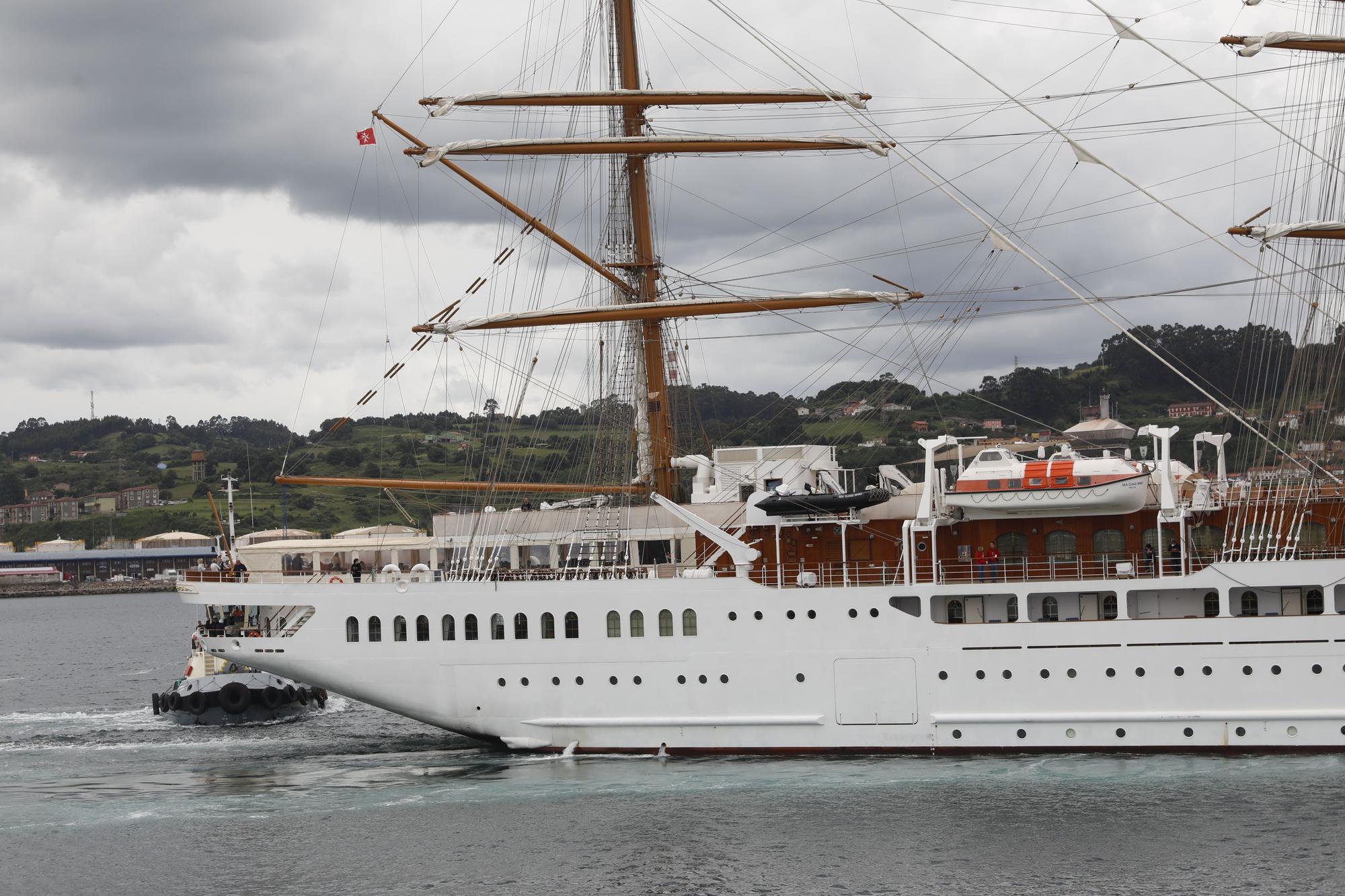 Las imágenes del súpervelero "Sea Cloud Spirit" en Gijón