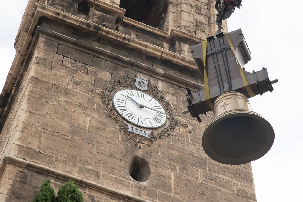 La campana "María" vuelve a Santa María del Mar